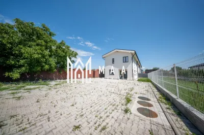 Casă triplex de vânzare | Șelimbăr | 4 camere | 115 mp - foto 14
