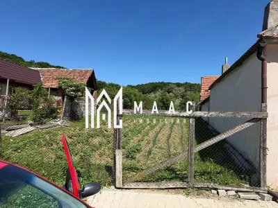 Teren intravilan 600 mp | Bradu | curent și gaz la poartă - Bradu