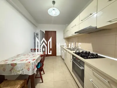 Apartament 3 camere | Etaj 2 | Decomandat | Terasa | Parcare - foto 12