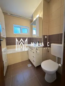 Apartament 3 camere | Etaj 2 | Decomandat | Terasa | Parcare - foto 7