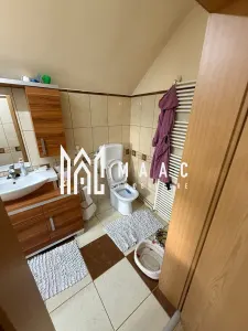 Casă de vânzare 3 camere | Lupeni, Sibiu | 141 mp utili, teren 676 mp - foto 19