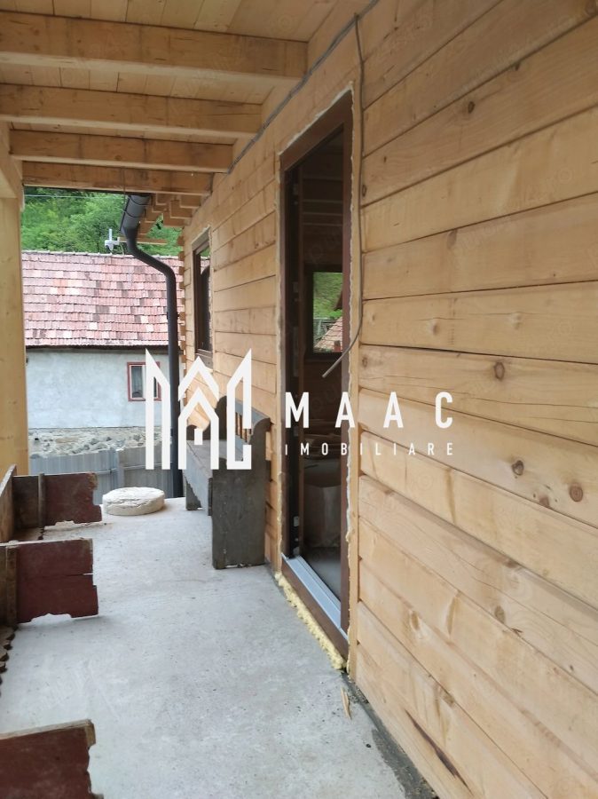 Casă nouă din lemn | Curte generoasă | Rășinari - Rasinari