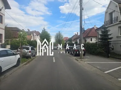 Apartament la casa cu 3 camere si curte Strada Bucegi - Sibiu
