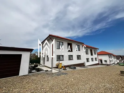 Casă Tip Duplex | 4 Camere | 2 Balcoane | Terasă | Șura Mică - foto 4