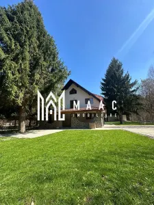 Casa de vacanta I 200 mp I Teren 1000 mp I Valea Avrigului - Avrig