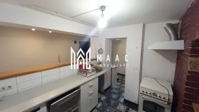 Apartament la casă | Decomandat | 100 MPU | Central - foto 11