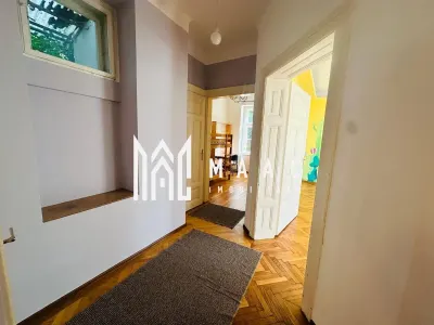 Apartament la casă | Decomandat | 100 MPU | Central - foto 5