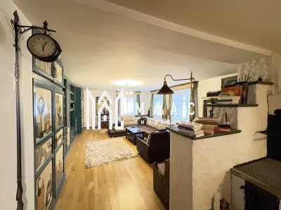 Casă Rustica Cisnadioara I 5 camere I Central - foto 3