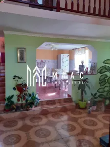 Casă spațioasă I 6 camere I Teren 845 mp I Zonă de Case I Priveliște Superbă - foto 4