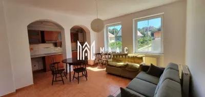 Casa cu 4 apartamente / 9 camere | Ultracentral | Curte - Sibiu