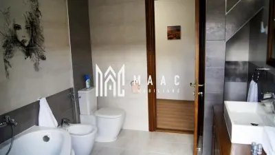 Casă cu 4 camere de vânzare | zona Ultracentrala - foto 18