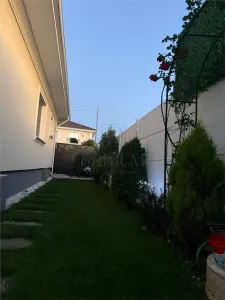 Duplex complet mobilat in Bucovat – 80 mp utili, teren 260 mp, terasa inchisa și pod mansardabil - foto 6