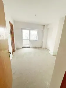 Apartament 3 camere decomandate, 92 mp – Zona Central | Etaj 1 - foto 4