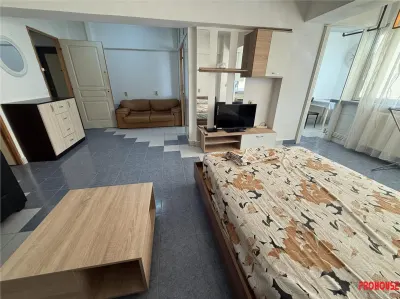 Ultracentral - garsoniera spatioasa - Bacau