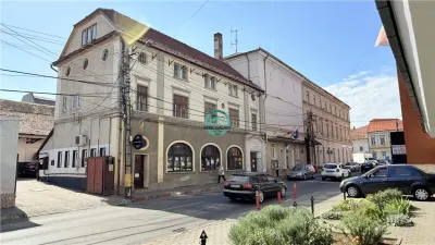 Vand spatiu comercial in Reghin ultracentral cu suprafata utila 1863 mp - foto 4