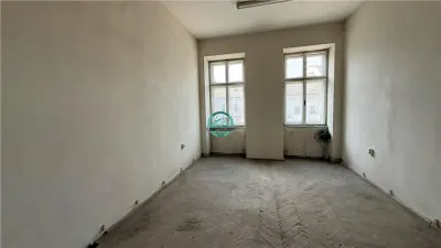 Vand spatiu comercial in Reghin ultracentral cu suprafata utila 1863 mp - foto 33
