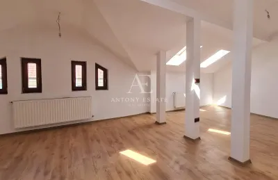 Antony Estate | Cabinete medicale, Birouri, Spatiu Comercial de inchiriat - Central, Oradea - foto 9