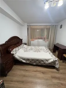 Copou - Gaudeamus , apartament 2 camere, 50 mp , etaj mic - foto 2