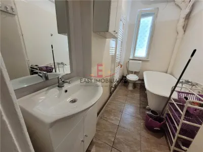 Apartament 2 camere , Decomandat , Moca , Semi-Central - foto 3