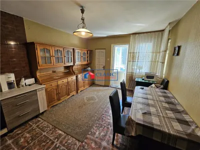 Inchiriere casa individuala 4 camere, zona Piata Fraternitatii, cartier Gheorgheni - foto 3