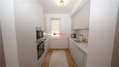 DOAR ATRIBUTE POZITIVE: APARTAMENT ULTRAMODERN IN ZONA ULTRACENTRALA - Oradea