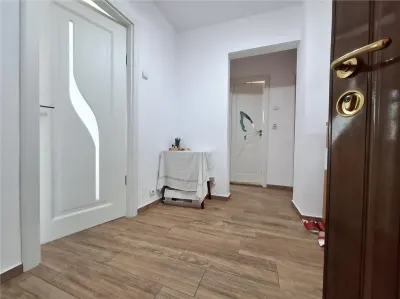 Închiriere apartament 2 camere - Palas Mall, Centru Iaşi - foto 16