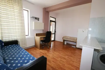 AP 1 CAMERA TATARASI BLOC 2013 ETAJ 1 - Iasi