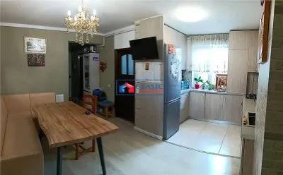 Vanzare apartament 3 camere decomandate bloc nou in zona Centrala- zona Gara - foto 2