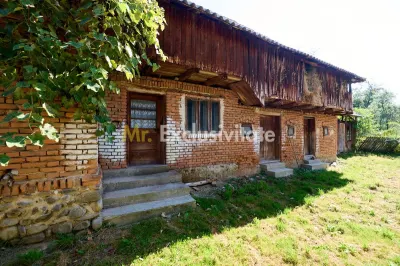 Casa cu teren de 1.200 mp si livada–Badesti, comuna Pietrosani, Arges - foto 4