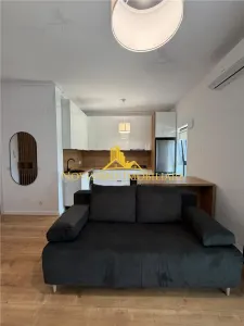 GARSONIERA DE INCHIRIAT IN ZONA ALBERT , P. - Ploiesti