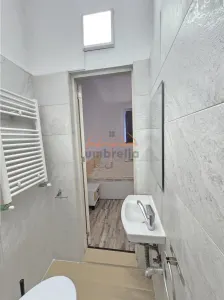 DE INCHIRIAT ap 2 dormitoare+2 bai , decomandat,ultracentral, 530 euro - foto 14