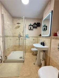 Inchiriere 3 camere zona Racadau gama LUX, etaj 5, insorit - foto 6