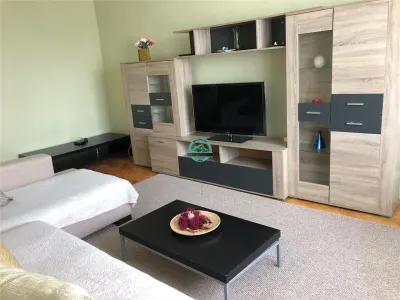 Apartament cu 3 camere de inchiriat, mobilat si utilat, in Tudor - Targu Mures