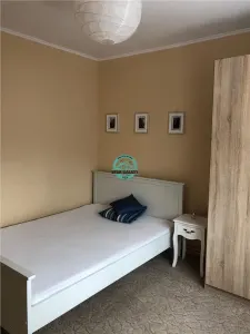 Apartament cu 3 camere de inchiriat, mobilat si utilat, in Tudor - foto 4