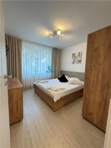 Inchiriere apartament 3 camere Centrul Civic, etaj 1, mob,utilat nou - Brasov