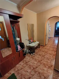 Apartament decomandat la etaj 2/4 Colentina Marior V.Bacila - foto 11