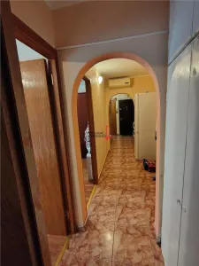 Apartament decomandat la etaj 2/4 Colentina Marior V.Bacila - foto 4
