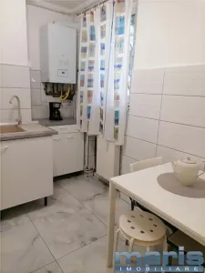 Inchiriere apartament 3 camere Tudor etaj 1 - foto 5