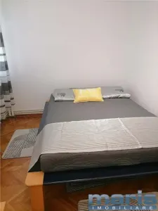 Inchiriere apartament 3 camere Tudor etaj 1 - foto 10