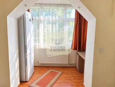 Garsoniera cu balcon zona Terezian - foto 3