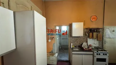 Casă de vânzare cu teren de 600 mp în centrul municipiului Alba Iulia - foto 12