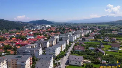 2 camere decomandat, etaj 2, balcon inchis si beci, Zarnesti - foto 15