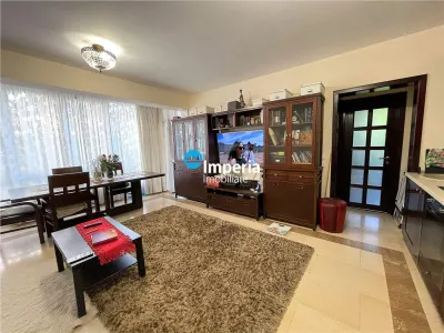Inchiriez apartament 2 camere, open space, Zona Palas Centru UMF - foto 3