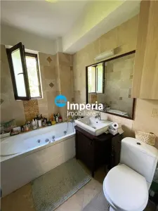 Inchiriez apartament 2 camere, open space, Zona Palas Centru UMF - foto 7
