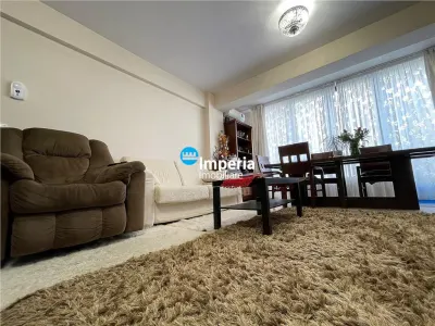 Inchiriez apartament 2 camere, open space, Zona Palas Centru UMF - foto 9