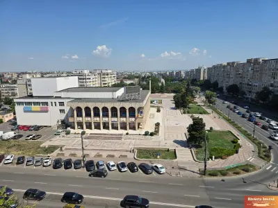 Casa de Cultura apartament cu trei camere mobilat si utilat, centrala pe gaze, termen lung!  - Constanta