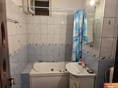 Casa de Cultura apartament cu trei camere mobilat si utilat, centrala pe gaze, termen lung!  - foto 14