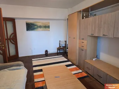 Casa de Cultura apartament cu trei camere mobilat si utilat, centrala pe gaze, termen lung!  - foto 16