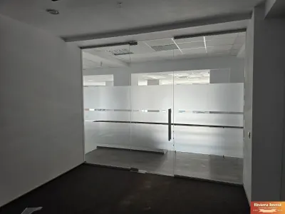 Delfinariu, Bd. Mamaia,str.Ioan Murgescu,spațiu comercial 185 mp de închiriat - foto 25