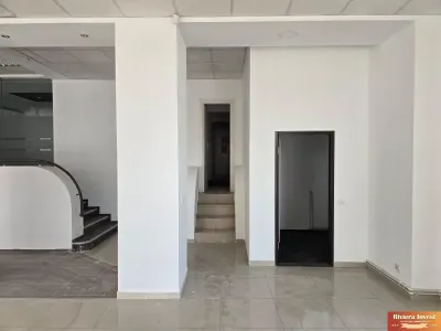 Delfinariu, Bd. Mamaia,str.Ioan Murgescu,spațiu comercial 185 mp de închiriat - foto 4